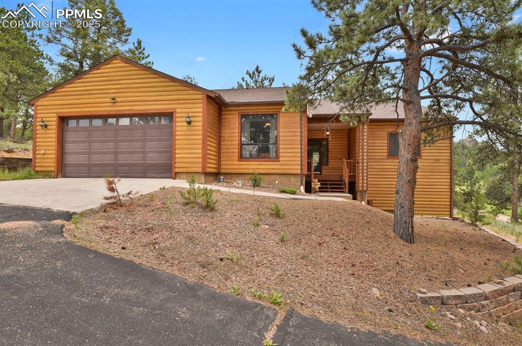 9 Kingston Cir., Florissant, CO 80816