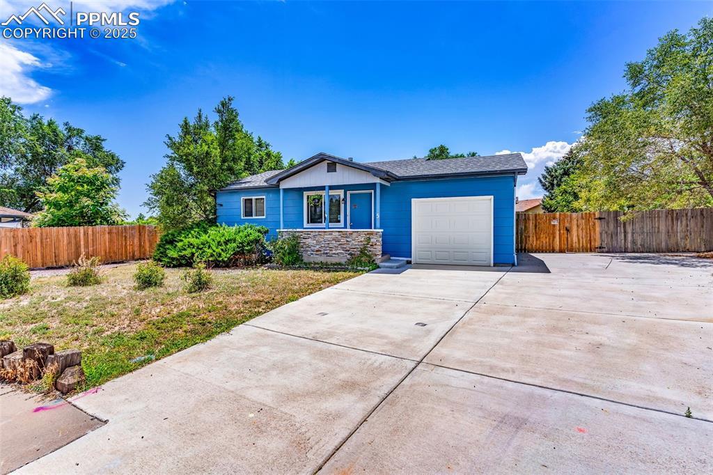 5 Bridgeport Cir., Pueblo, CO 81003