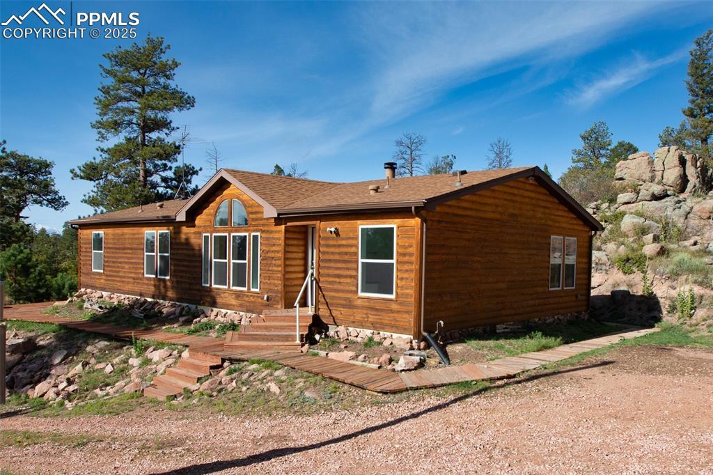 125 Comanche Cir., Florissant, CO 80816