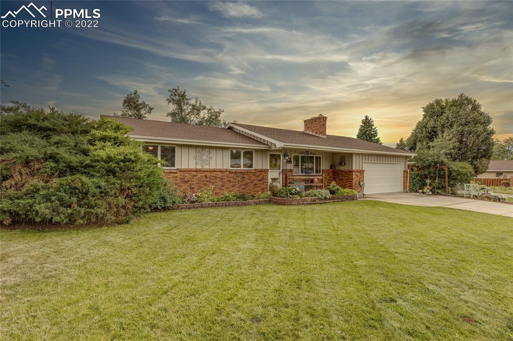 2813 San Luis Dr., Colorado Springs, CO 80909