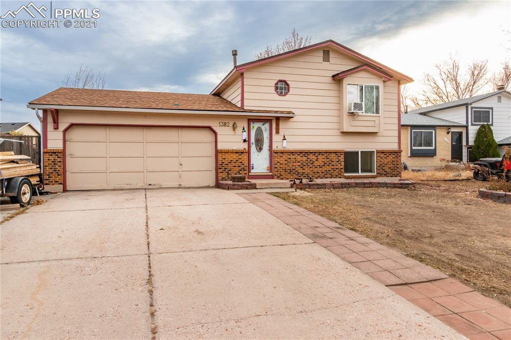 1382 Keith Dr., Colorado Springs, CO 80916