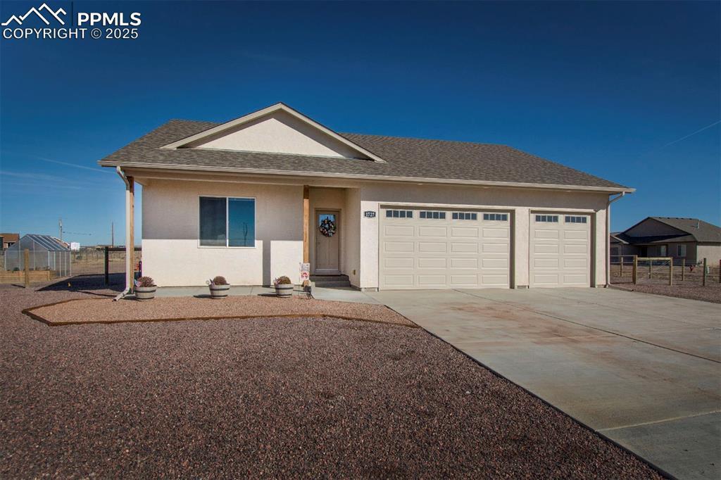 1727 N Bear Gulch Ln., Pueblo West, CO 81007