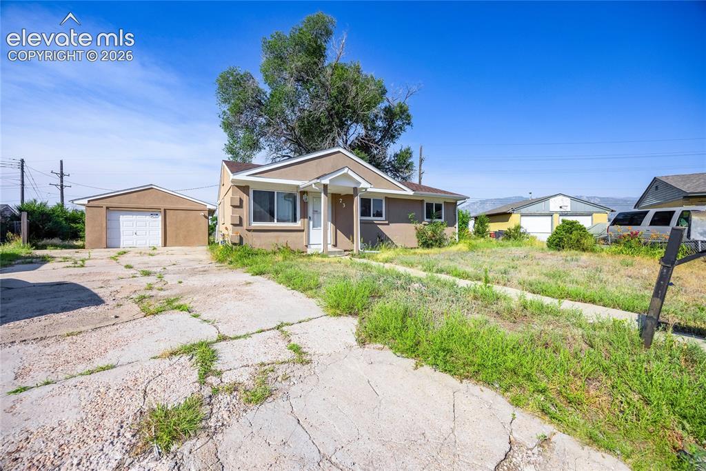 73 Jasper Dr., Colorado Springs, CO 80911