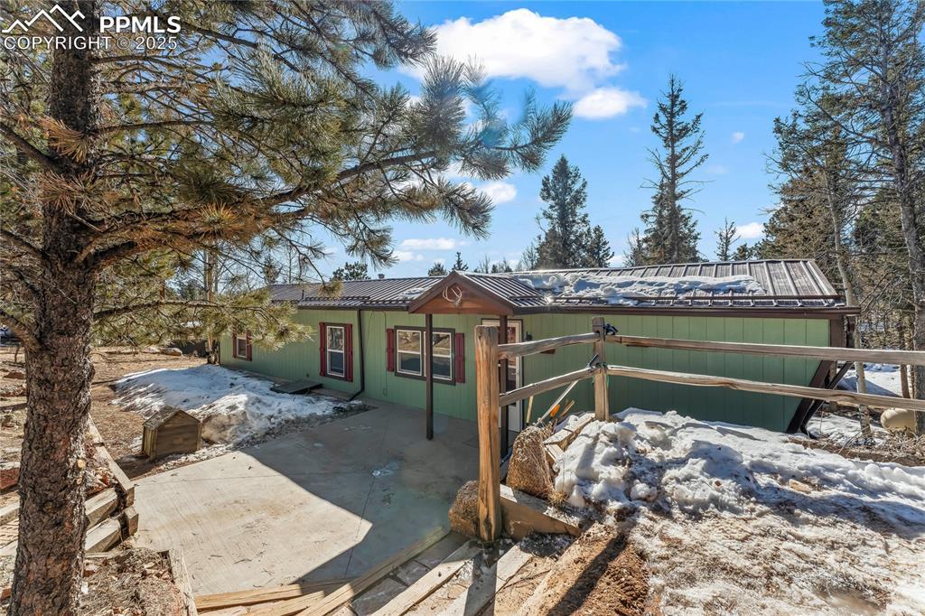 56 Daisy St., Woodland Park, CO 80863