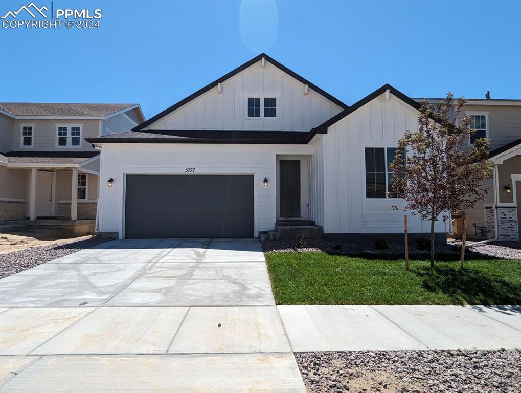 5727 Zounds Way, Colorado Springs, CO 80923