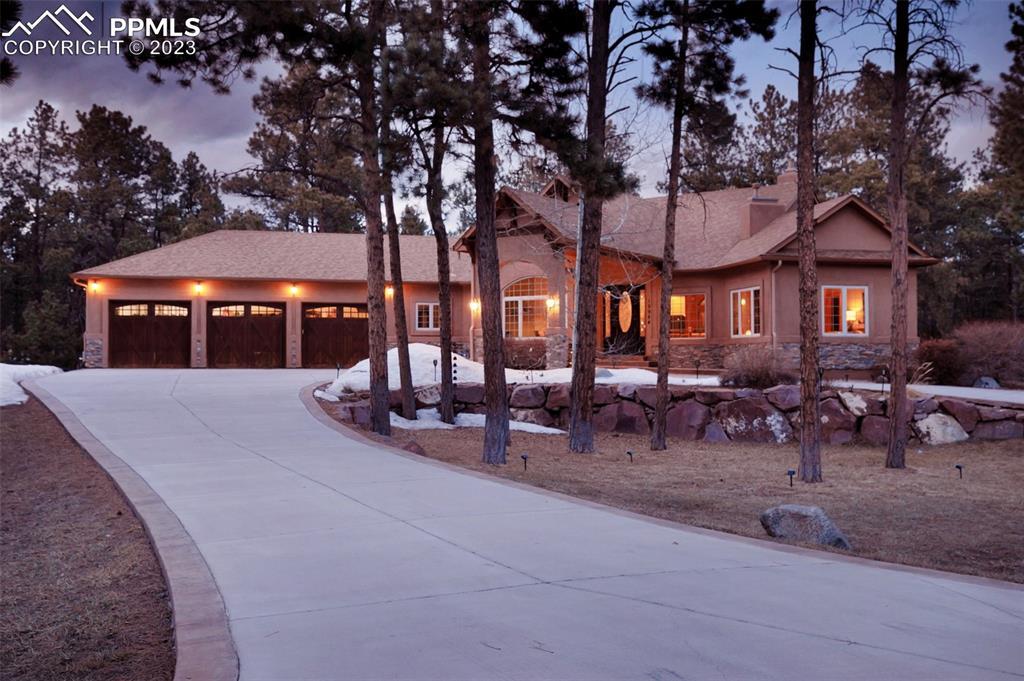 15984 Pole Pine Point, Colorado Springs, CO 80908