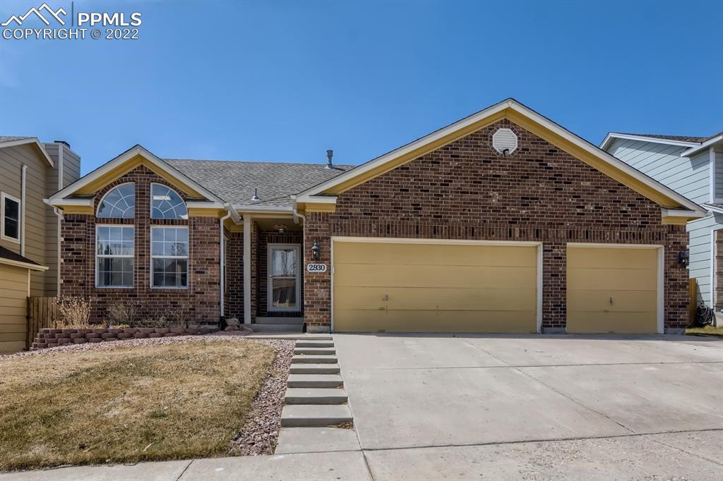 2930 Helmsdale Dr., Colorado Springs, CO 80920