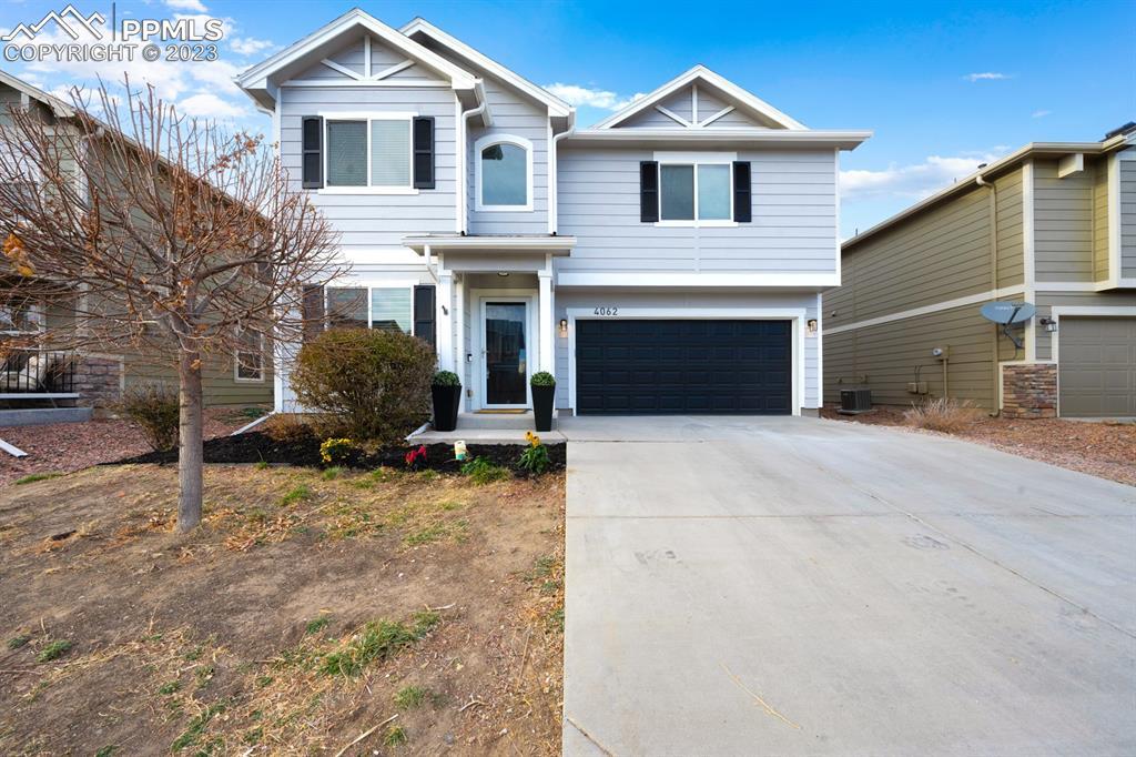 4062 Silver Star Grove, Colorado Springs, CO 80911