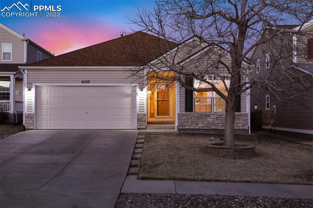 6577 Fowler Dr., Colorado Springs, CO 80923