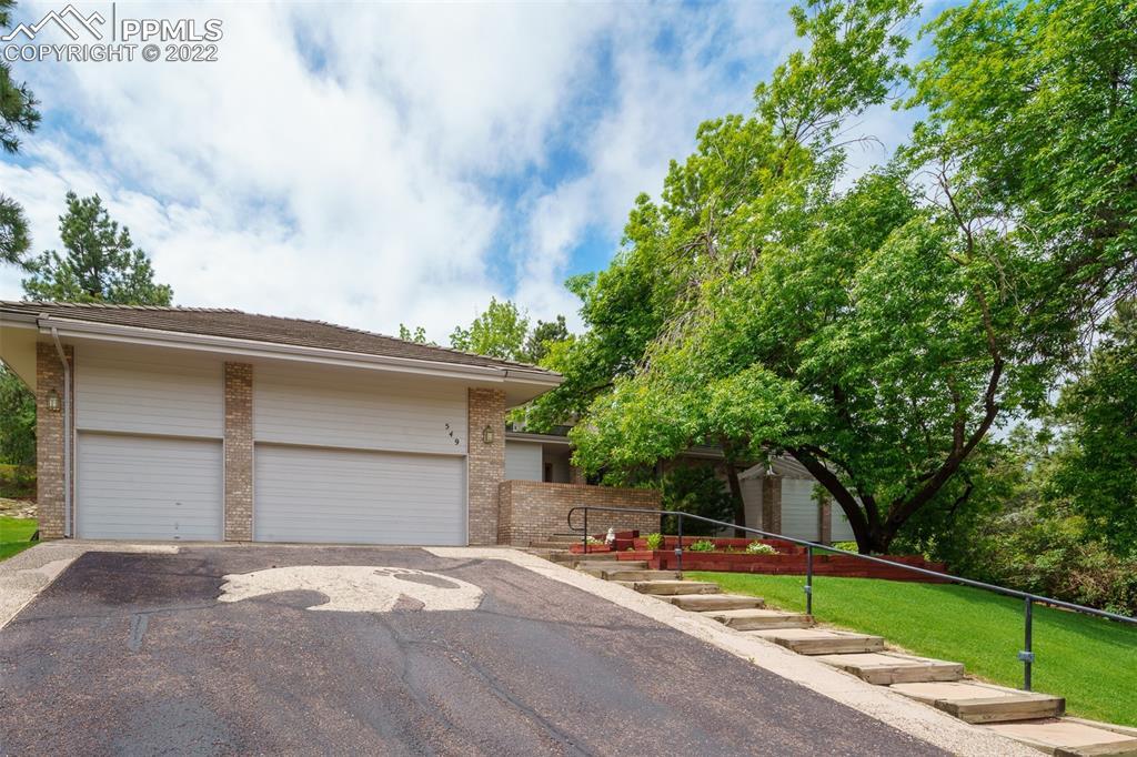 549 S Bear Paw Ln., Colorado Springs, CO 80906
