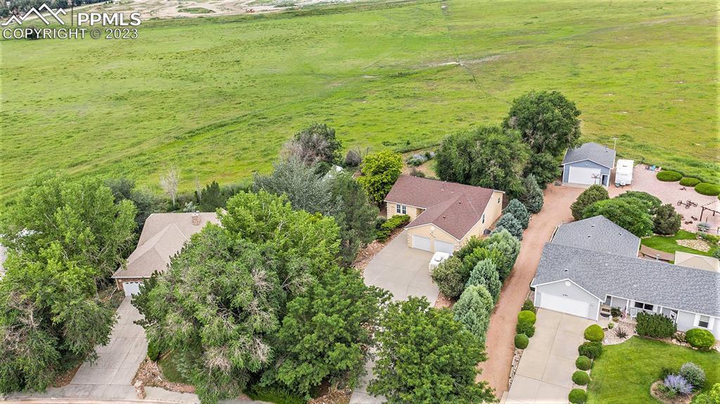 6820 Weeping Willow Dr., Colorado Springs, CO 80925