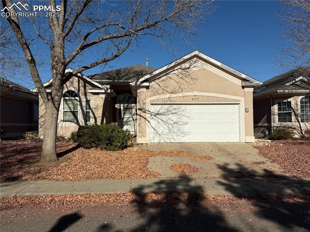 927 Champion Cir., Longmont, CO 80503