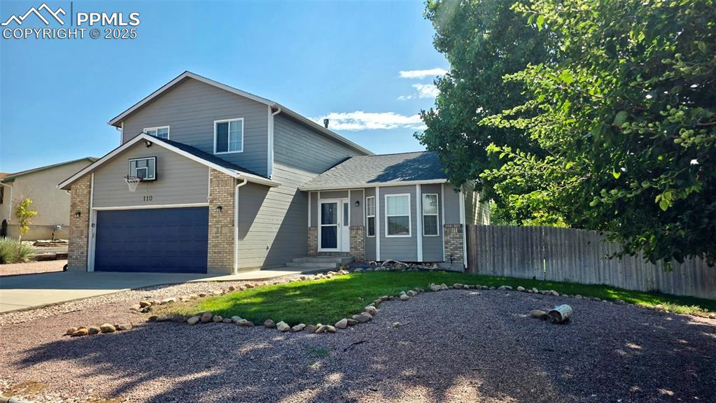110 W Blakeland Dr., Pueblo, CO 81007
