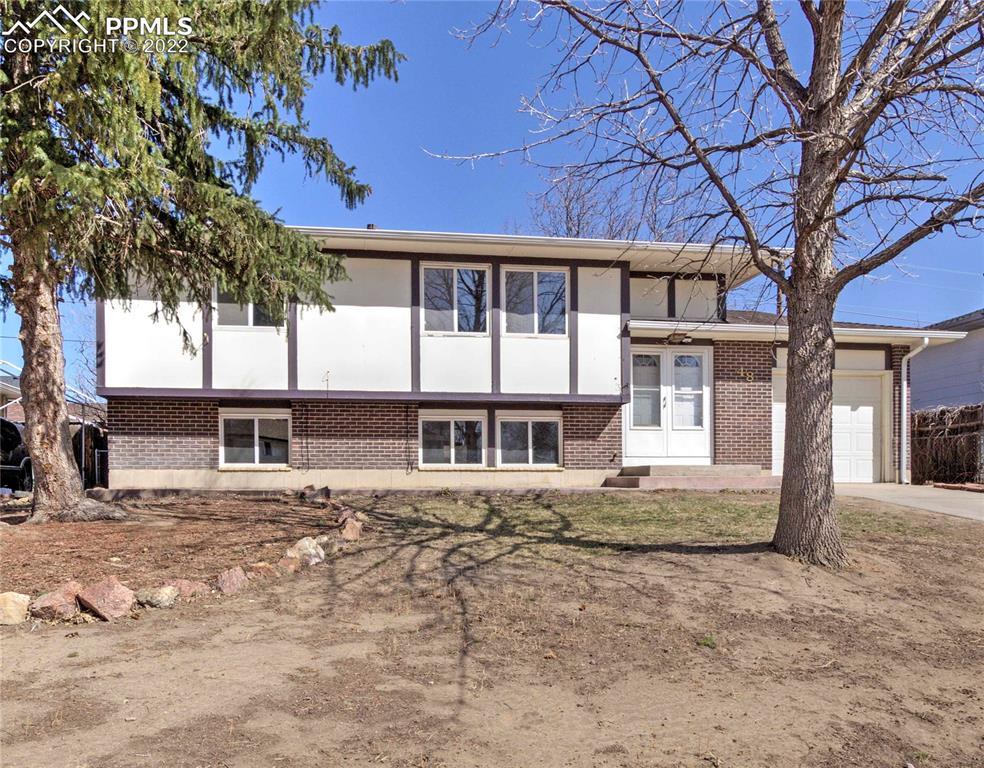 48 Mcburney Blvd., Colorado Springs, CO 80911