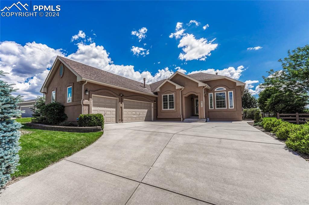 8713 Roaring Fork Dr., Colorado Springs, CO 80924