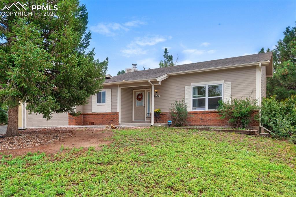 7631 Stampede Dr., Colorado Springs, CO 80920