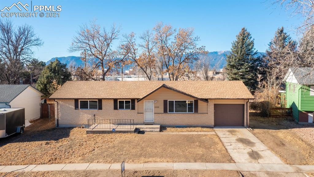 1522 Sawyer Way, Colorado Springs, CO 80909