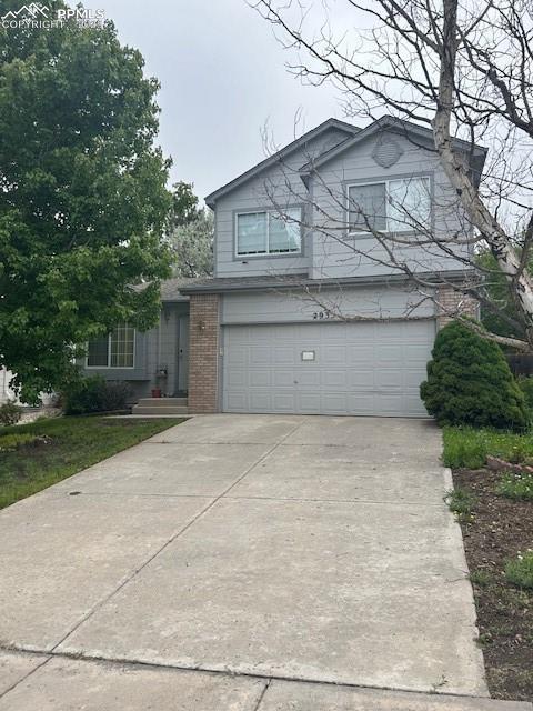 2935 Richmond Dr., Colorado Springs, CO 80922