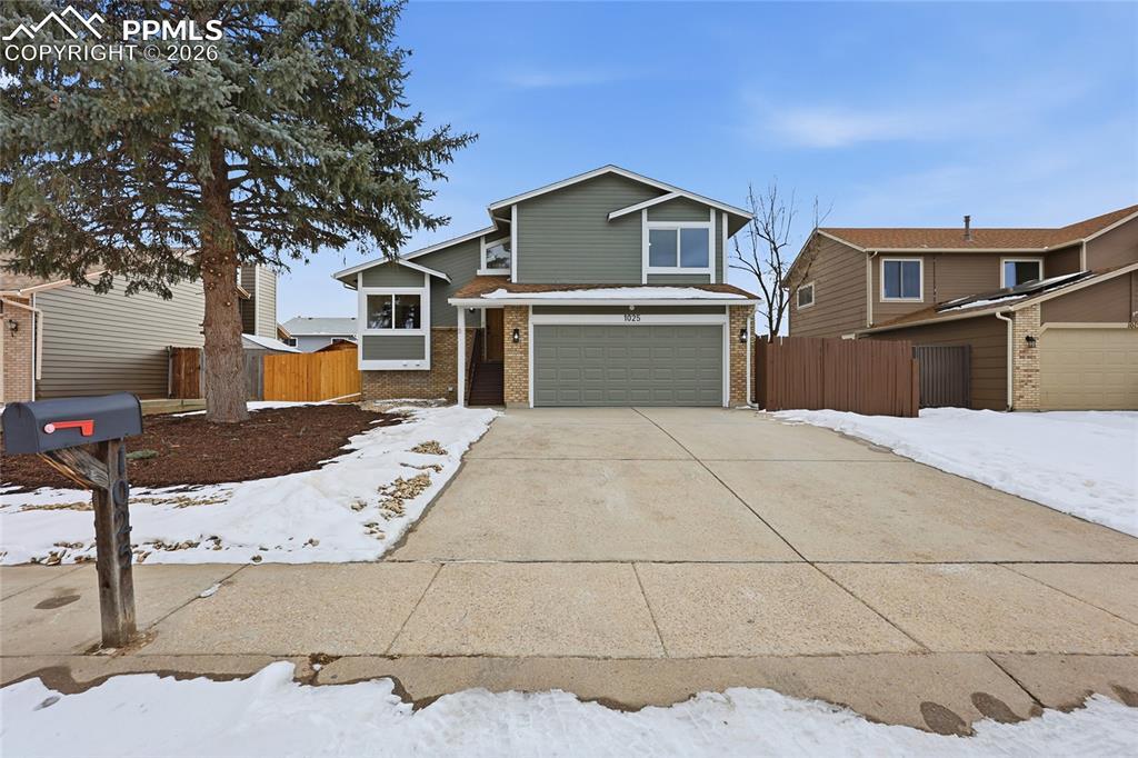 1025 Crandall Dr., Colorado Springs, CO 80911