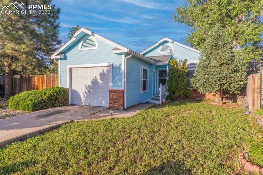 1405 Ride Ln., Colorado Springs, CO 80916