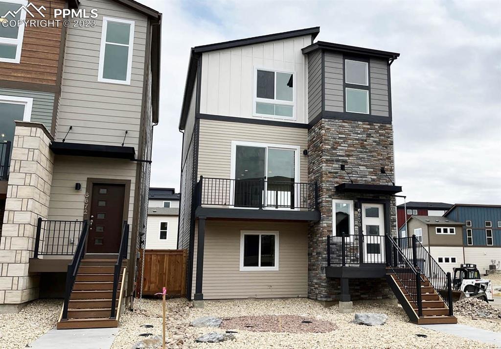 6658 Starry Night Ln., Colorado Springs, CO 80923