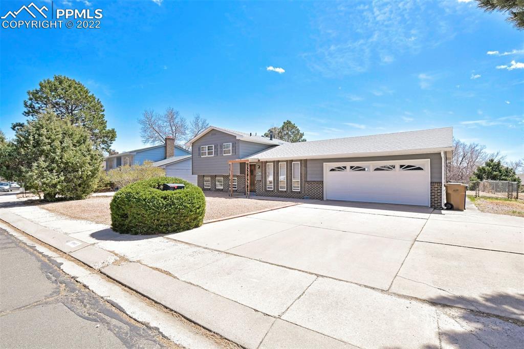 3265 El Canto Dr., Colorado Springs, CO 80918