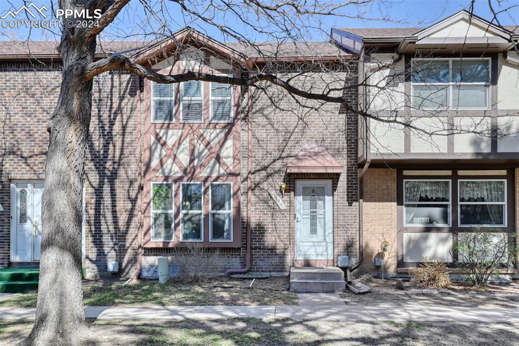 3880 Constitution Ave., Colorado Springs, CO 80909