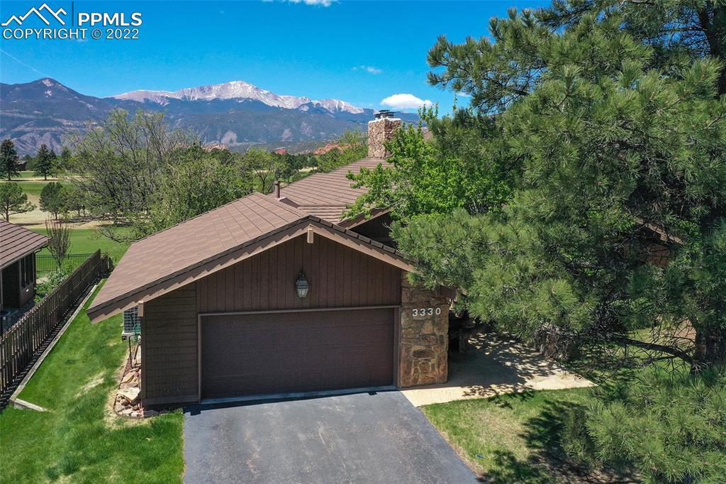 3330 Camels Ridge Ln., Colorado Springs, CO 80904