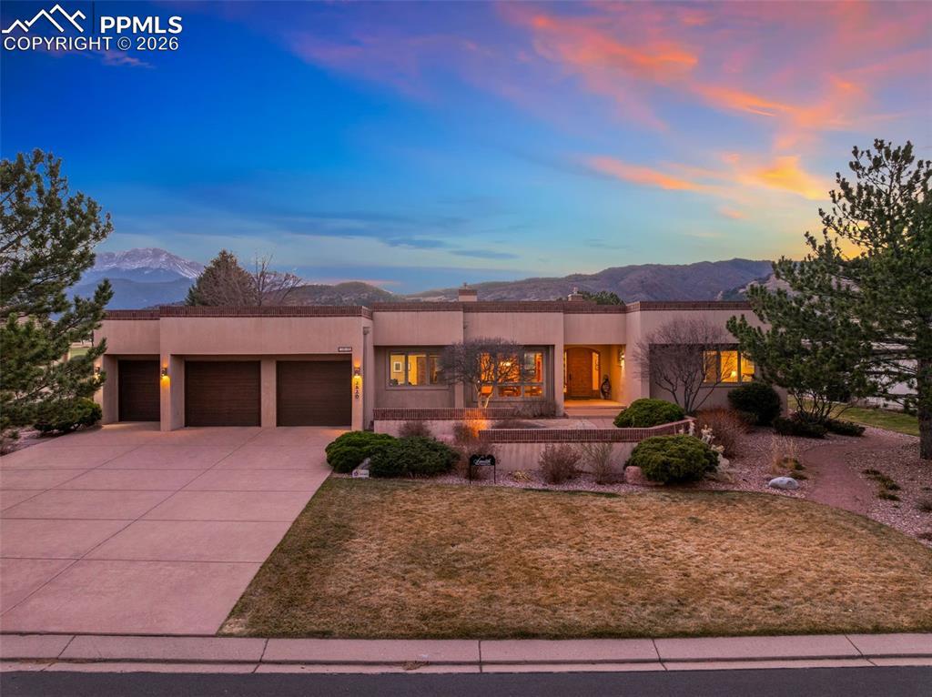 3820 Camels View, Colorado Springs, CO 80904