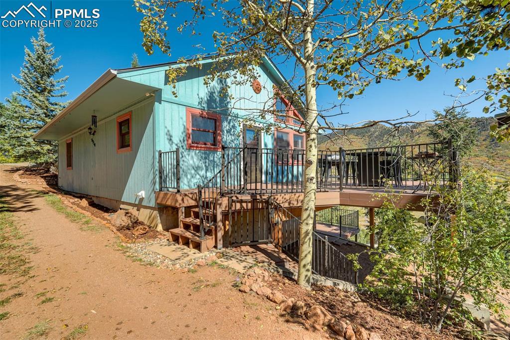 9910 Mountain Rd., Cascade, CO 80809