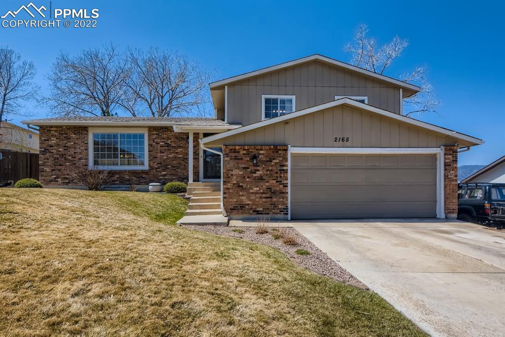 2165 Roundtop Dr., Colorado Springs, CO 80918