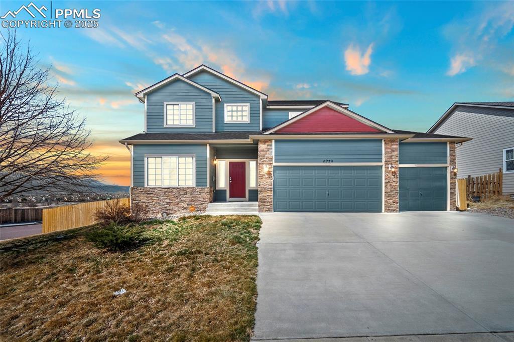 6759 Passing Sky Dr., Colorado Springs, CO 80911