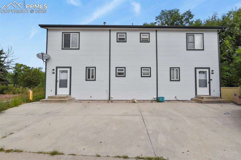 901-903 Teal Ct., Colorado Springs, CO 80910