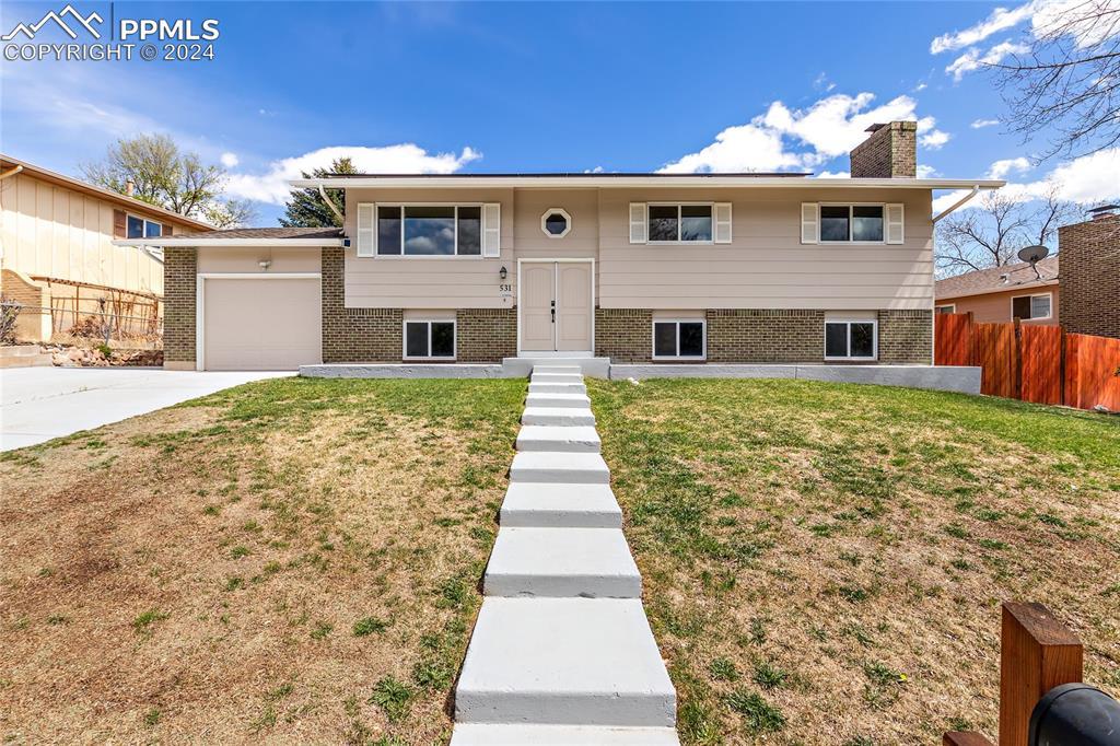 531 Raemar Dr., Colorado Springs, CO 80911