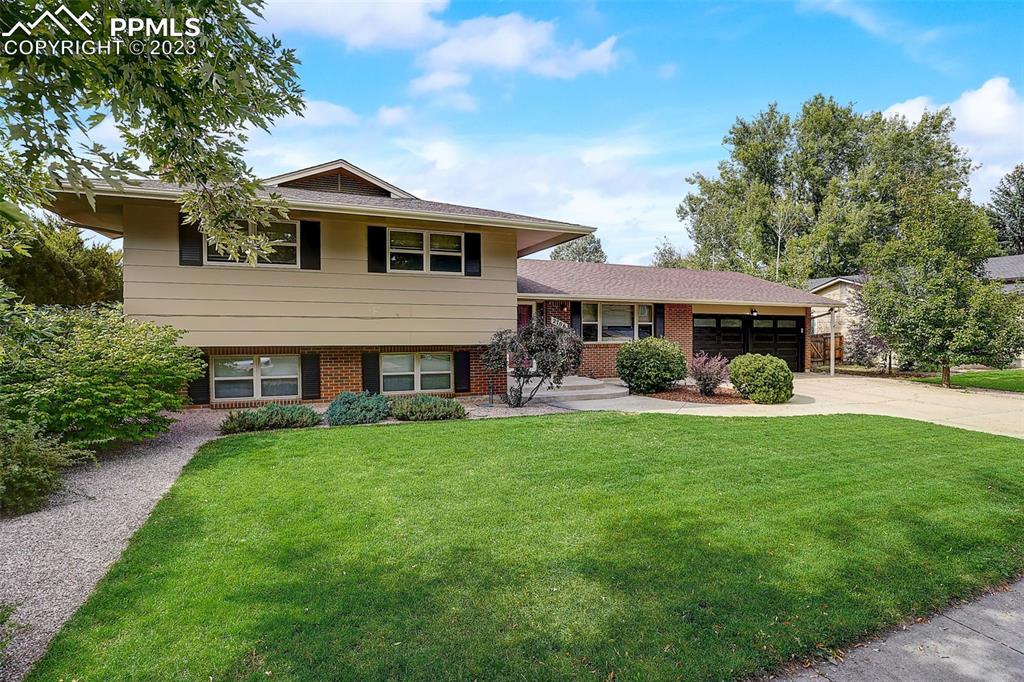 2706 Logan Cir., Colorado Springs, CO 80907