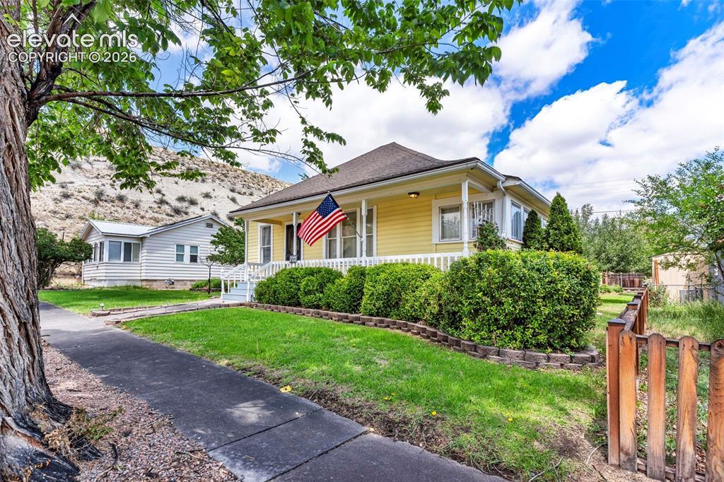 425 Pine Ave., Canon City, CO 81212