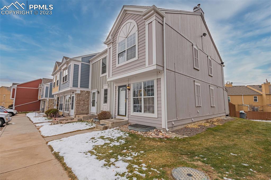 4055 Charleston Dr., Colorado Springs, CO 80916