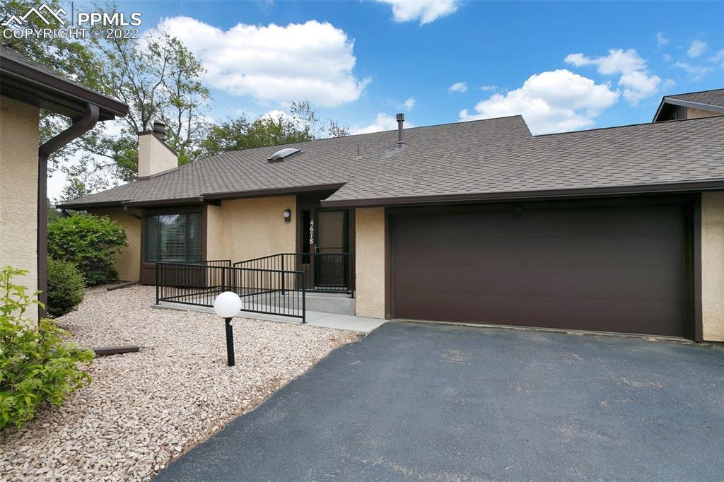 4678 Winewood Village Dr. #B, Colorado Springs, CO 80917