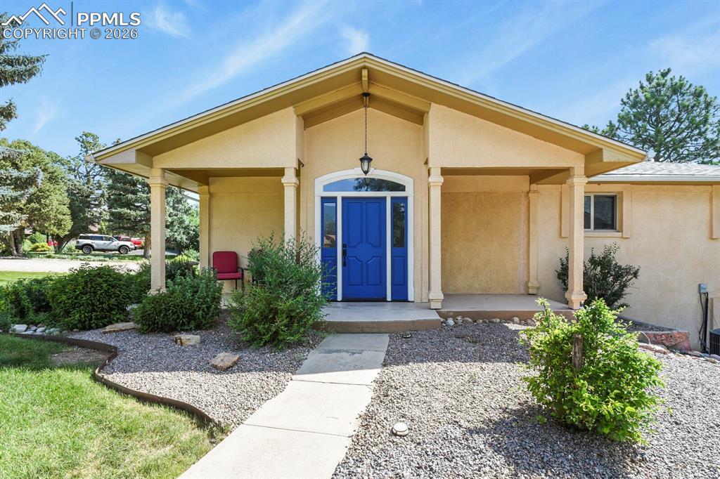 23 Crescent Ln., Colorado Springs, CO 80904