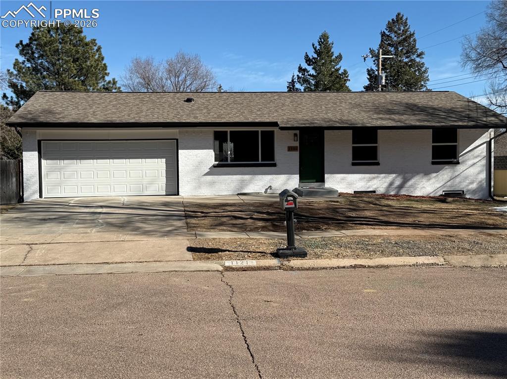 1121 Westmoor Dr., Colorado Springs, CO 80904