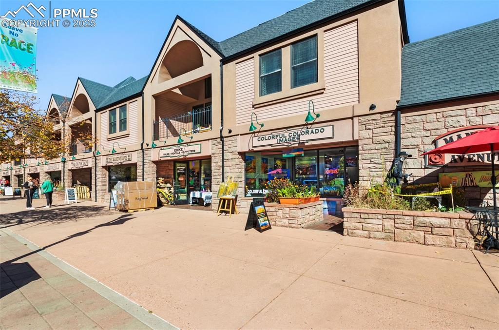 906 Manitou Ave. #201, Manitou Springs, CO 80829