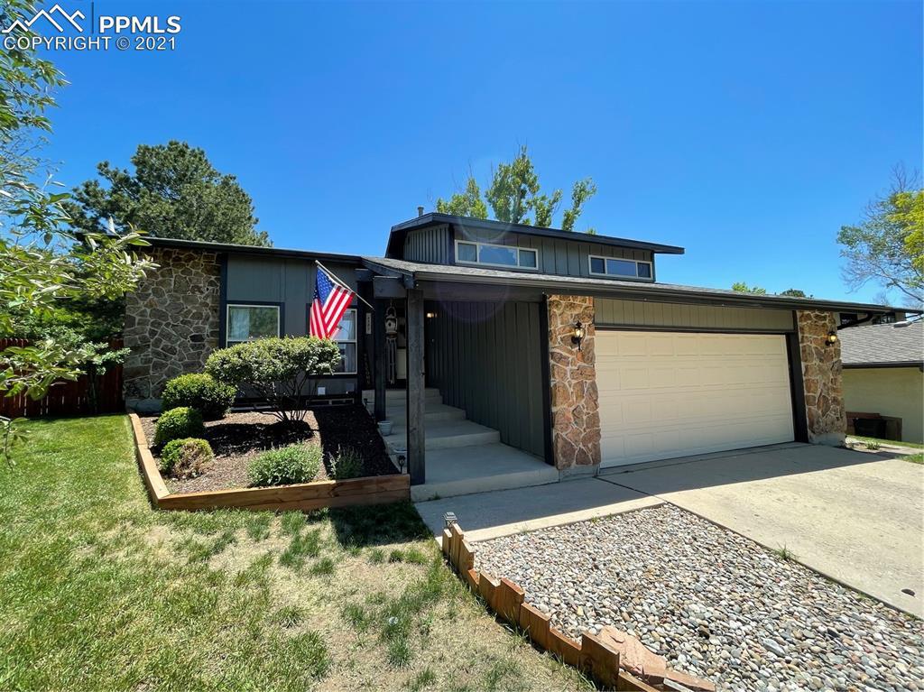 4389 Winding Cir., Colorado Springs, CO 80917