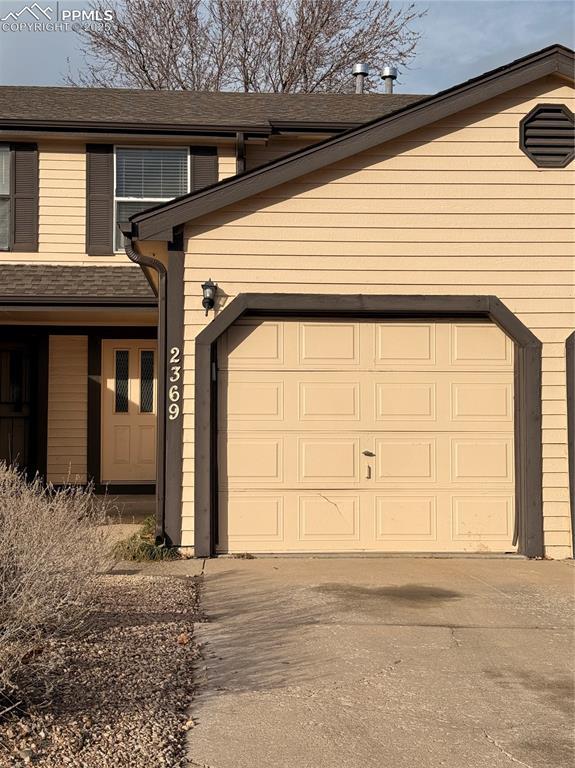2369 Lexington Village Ln., Colorado Springs, CO 80916