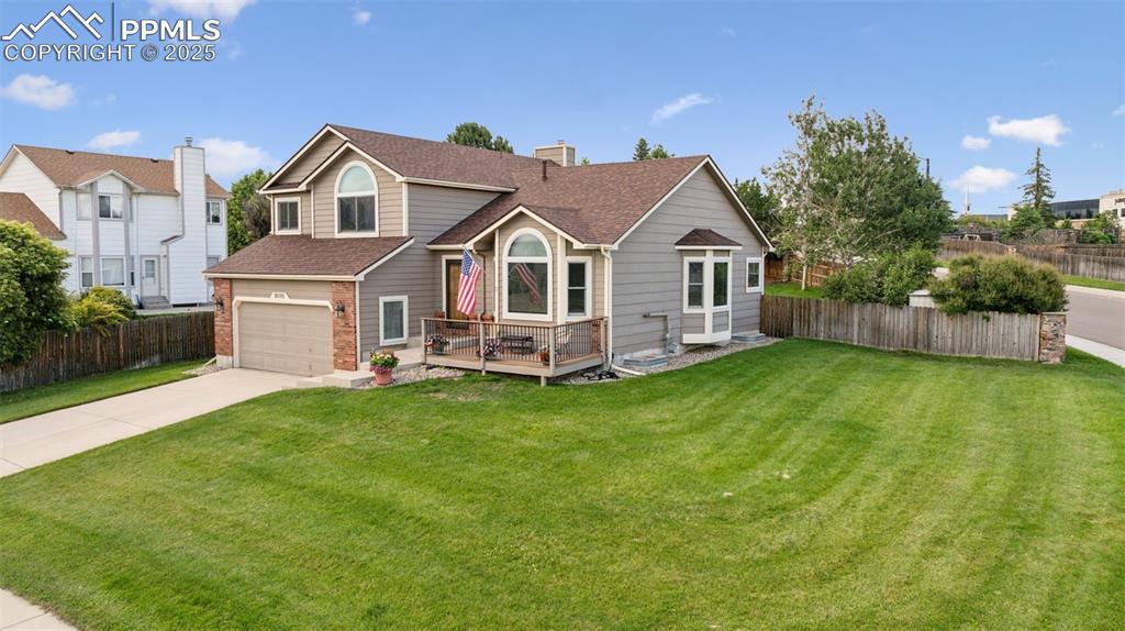 8590 Chancellor Dr., Colorado Springs, CO 80920