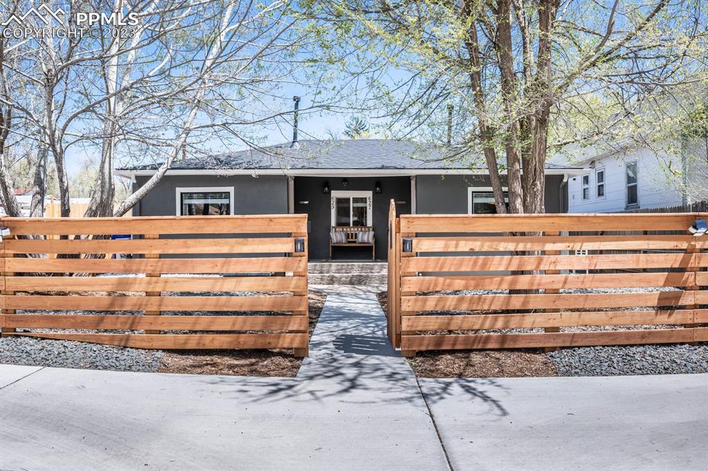 627 Alexander Rd., Colorado Springs, CO 80909