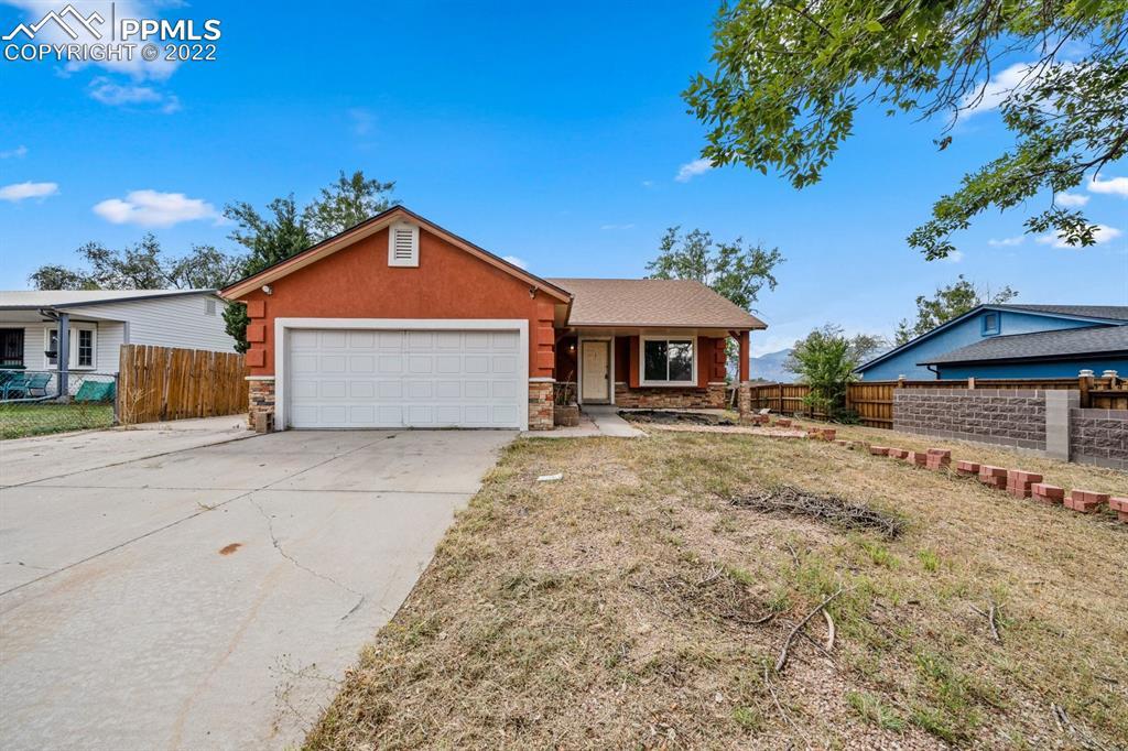 2030 Grafton Dr., Colorado Springs, CO 80916