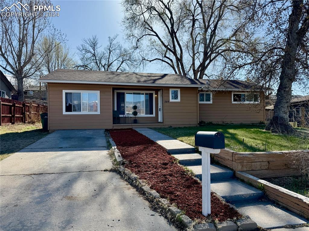 269 Sherri Dr., Colorado Springs, CO 80911