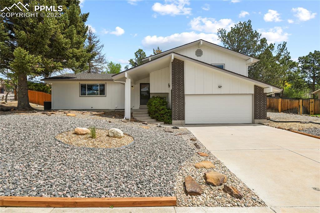 186 W Mikado Dr., Colorado Springs, CO 80919