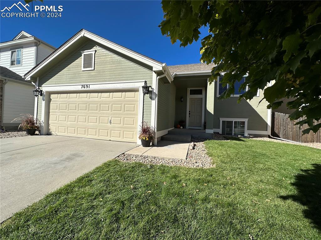 7691 Steward Ln., Colorado Springs, CO 80922