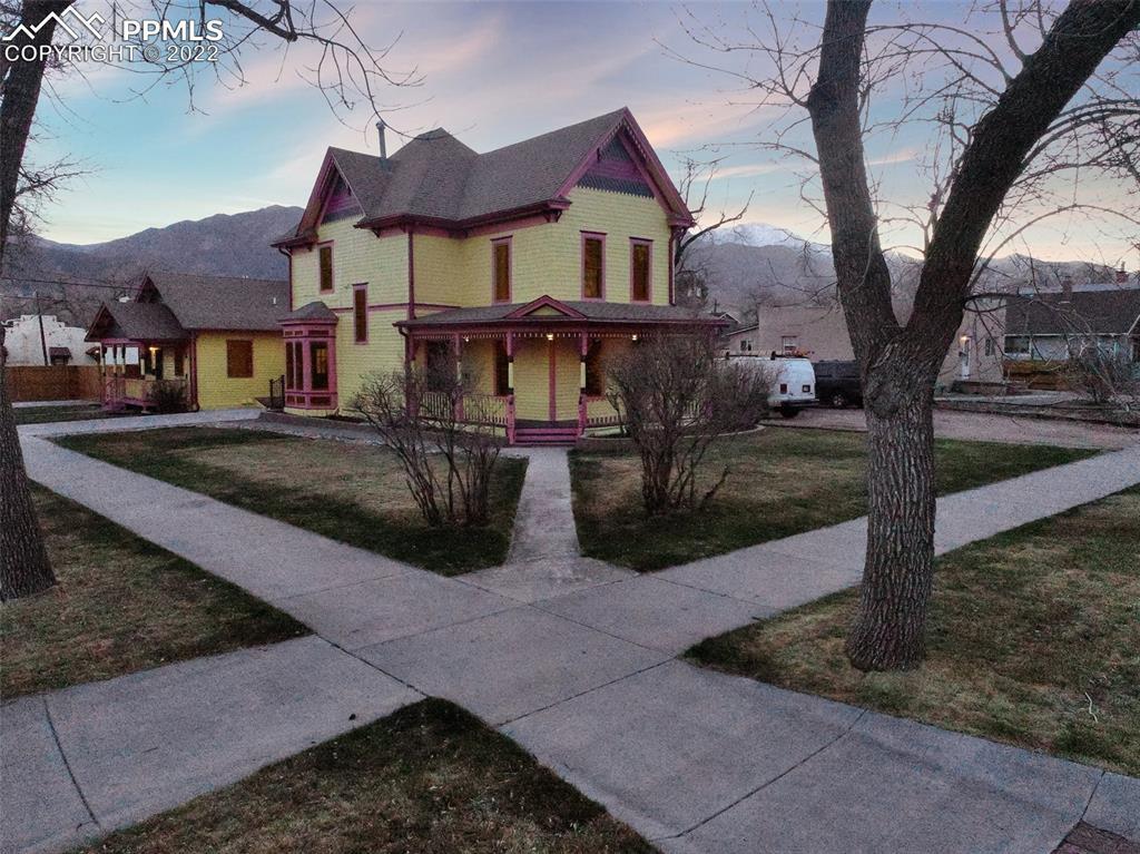 1701 W Pikes Peak Ave., Colorado Springs, CO 80904